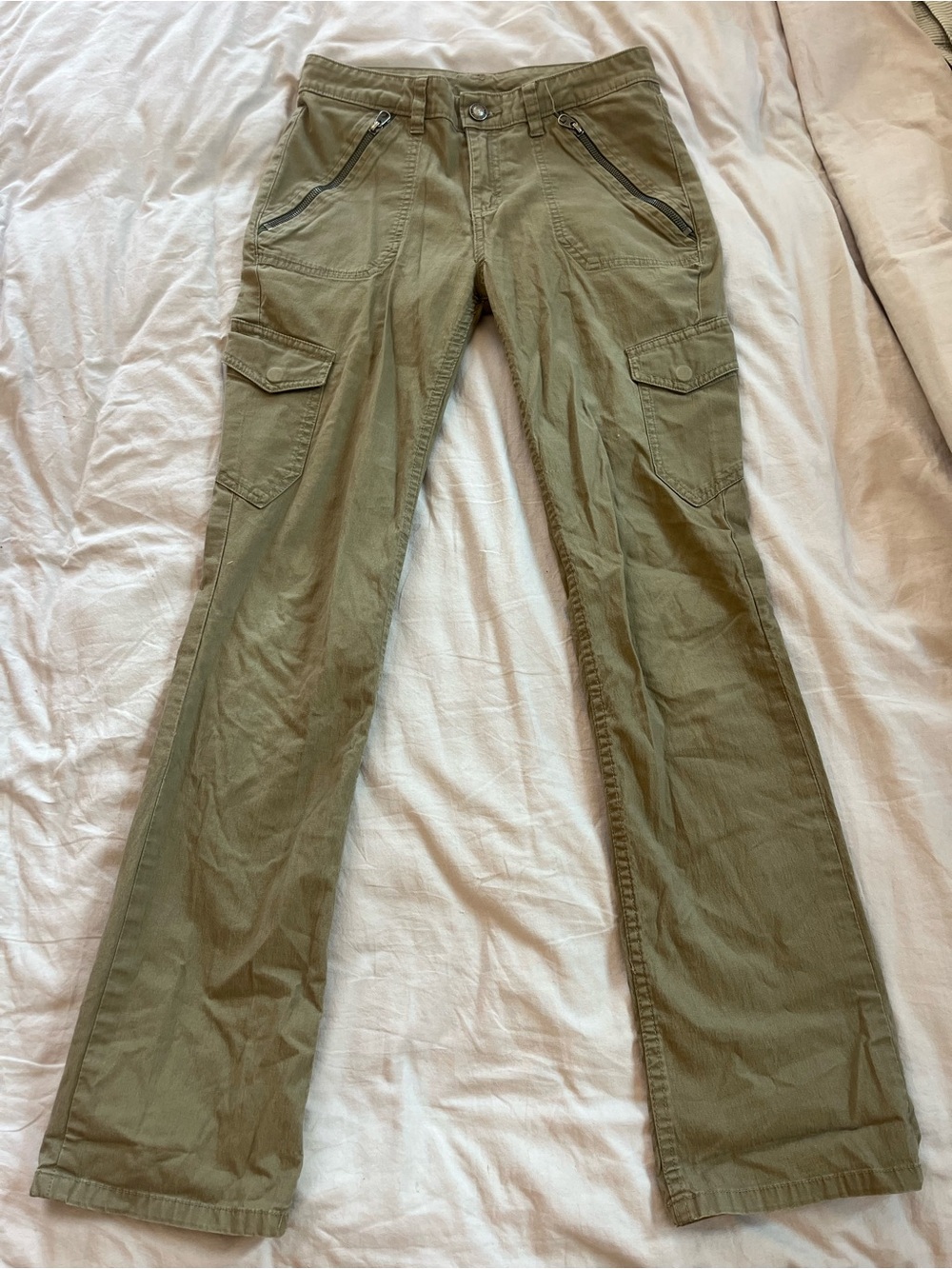 Women’s Patagonia Cute Cargo Pants